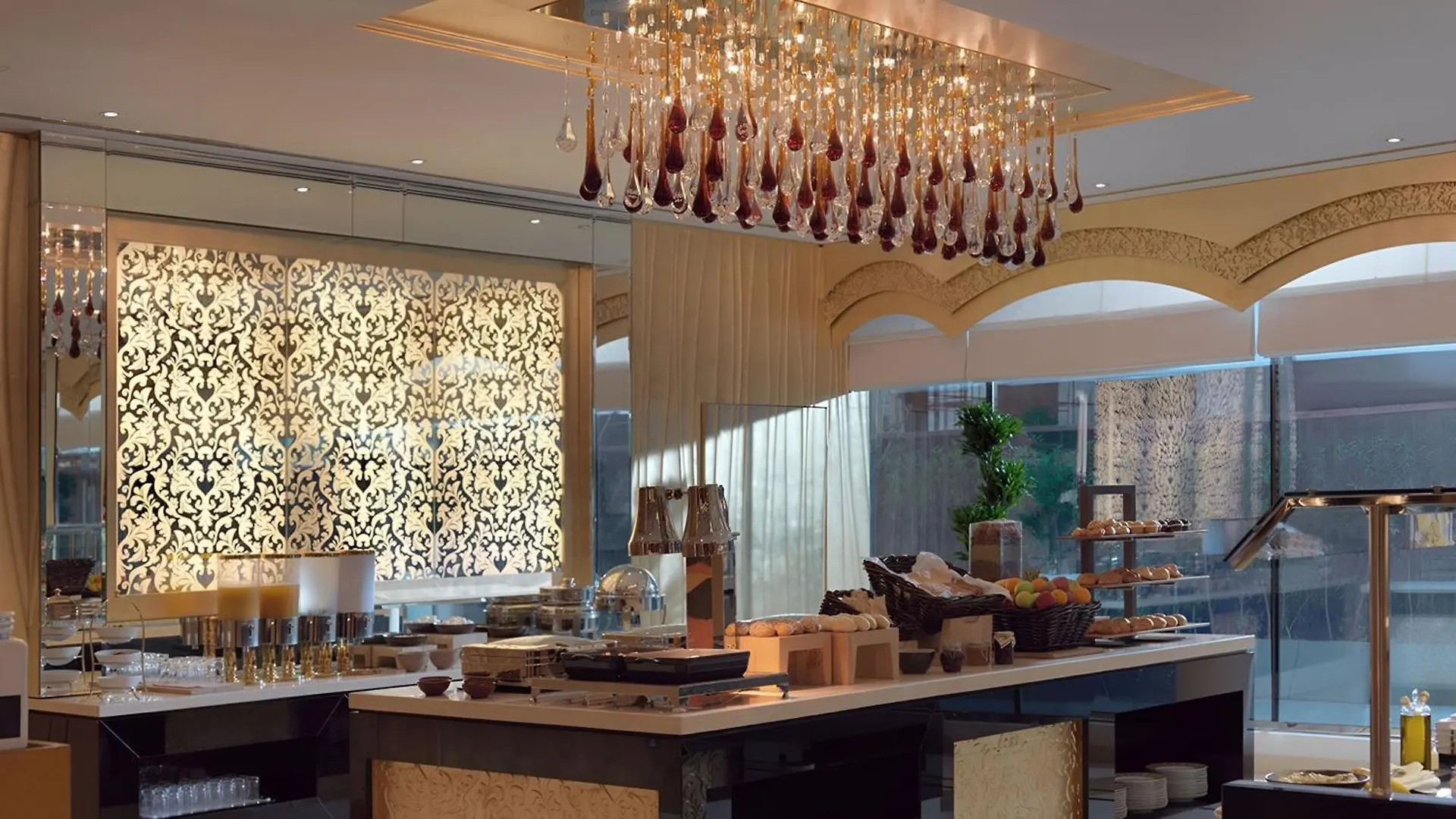 Damac Maison Mall Street 2 Bedroom Deluxe Upgraded With 1 Minute Walk To Dubai Mall